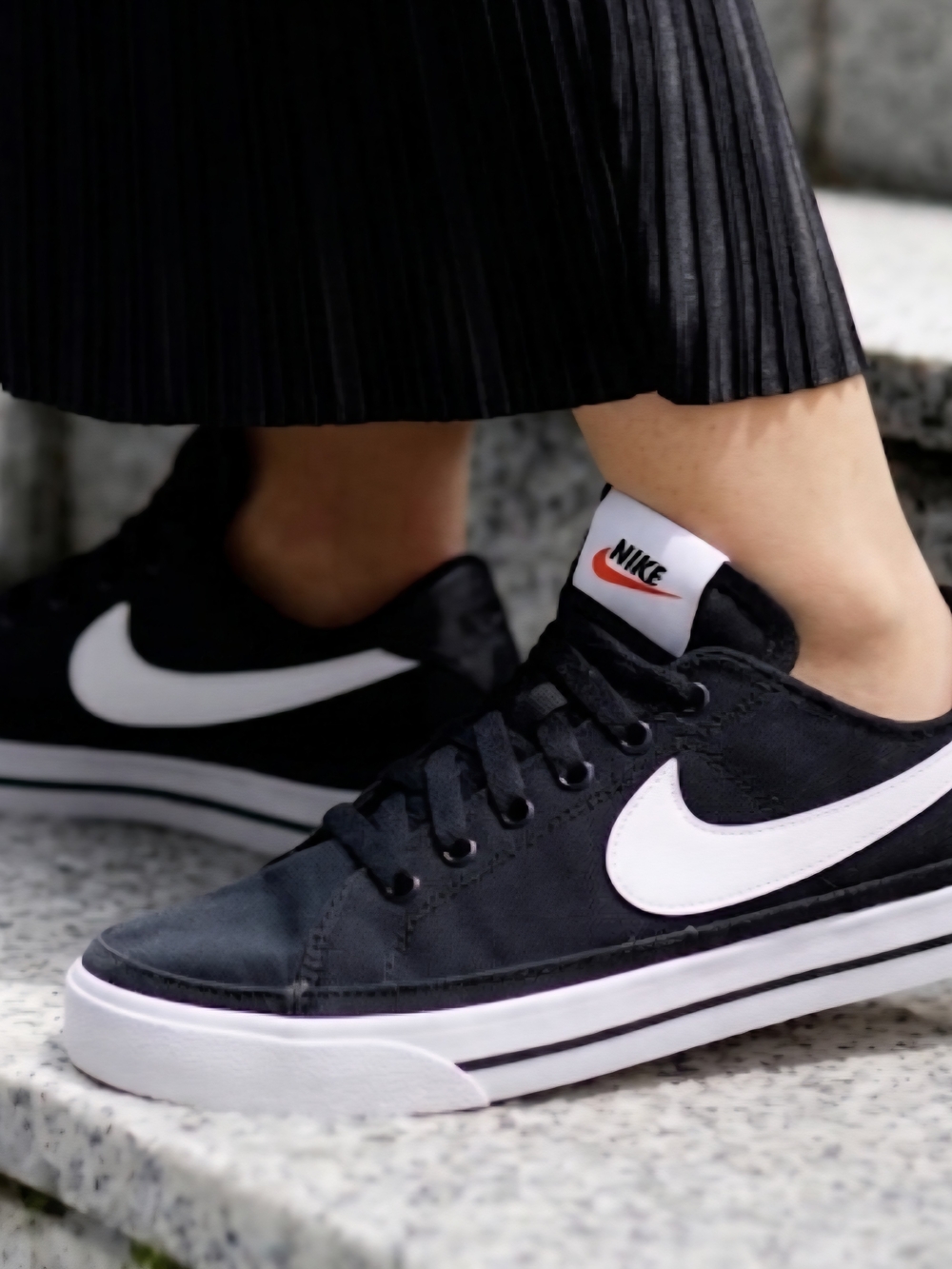 Nike Court Legacy Sneakers